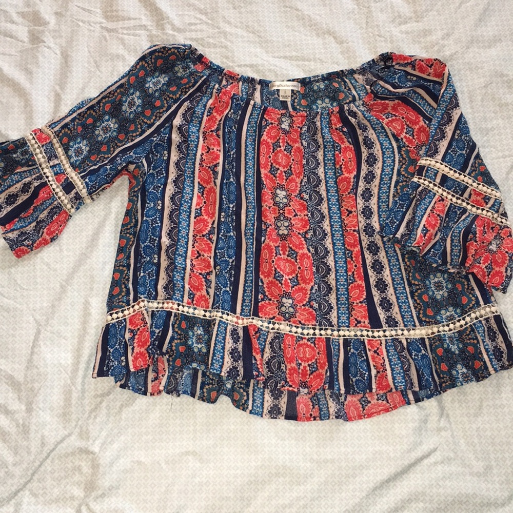 JohnPaulRichard—Cropped, 3/4 bell sleeve boho top